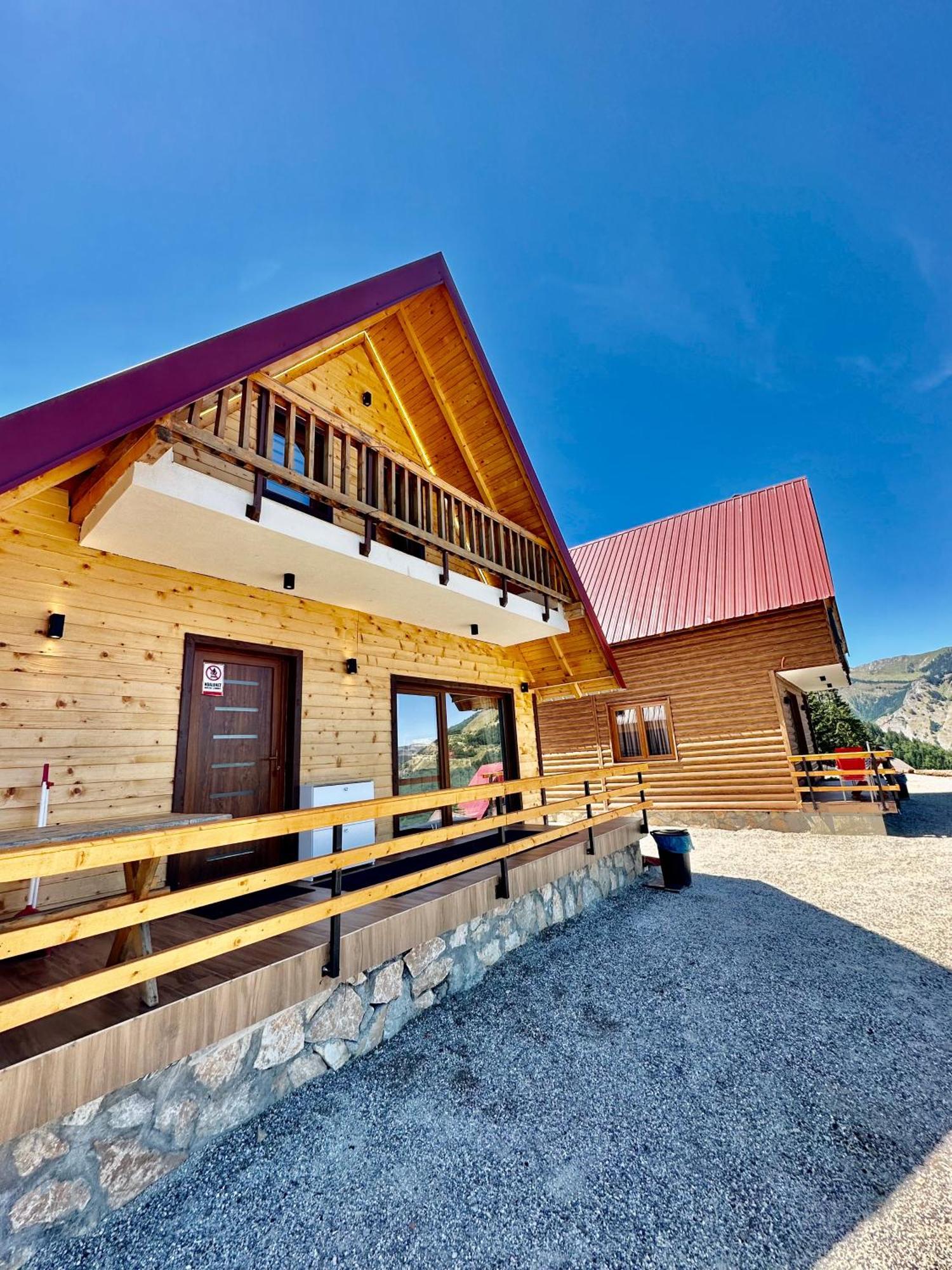 Hotel Te Liqeni Peje Exterior photo